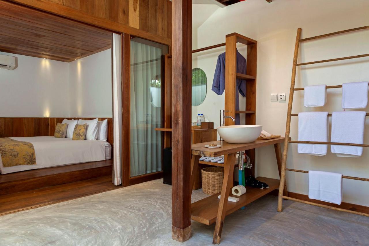 Island Center Point Hotel Koh Rong Sanloem Luaran gambar