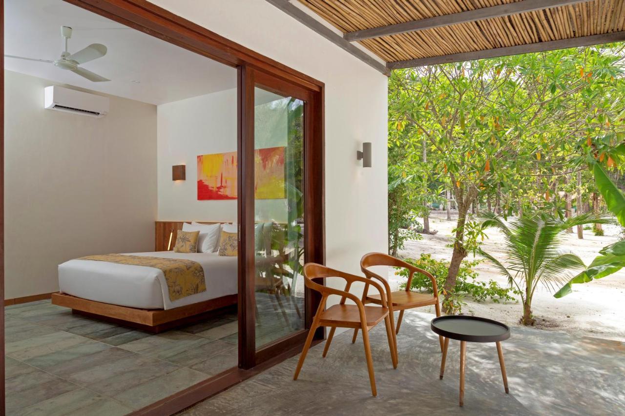 Island Center Point Hotel Koh Rong Sanloem Luaran gambar